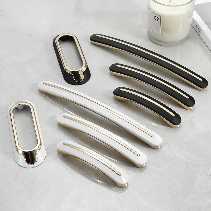 モダンなシンプル亜鉛合金製キャビネット引き出しハンドル、軽量 - Cabinet Handle Pull のレビューと価格